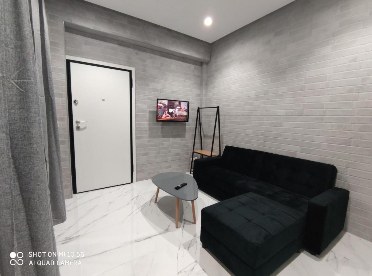 Modern Apartment With A Huge Terrace أثينا المظهر الخارجي الصورة
