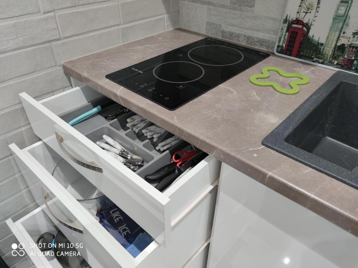 Modern Apartment With A Huge Terrace أثينا المظهر الخارجي الصورة