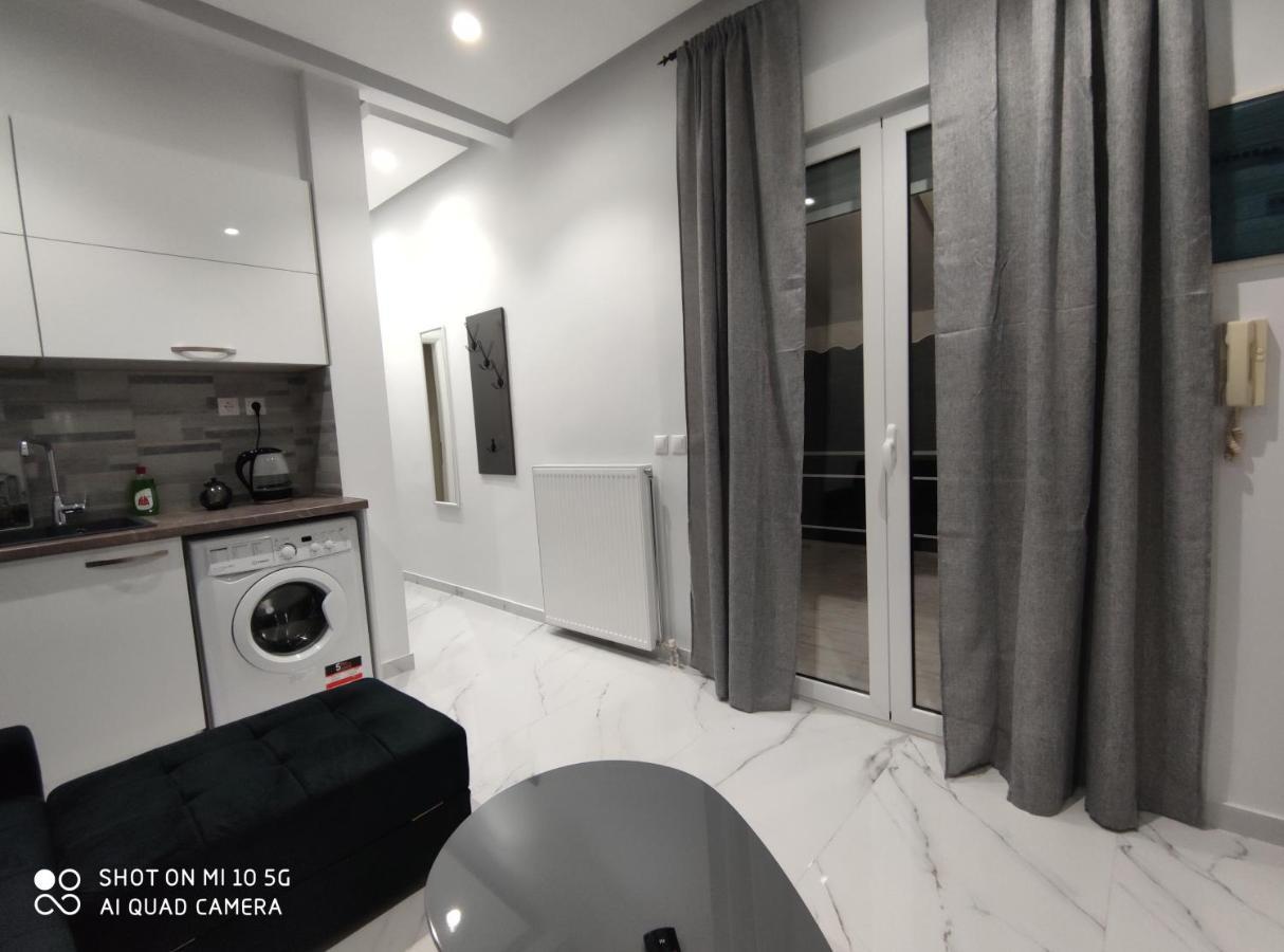 Modern Apartment With A Huge Terrace أثينا المظهر الخارجي الصورة